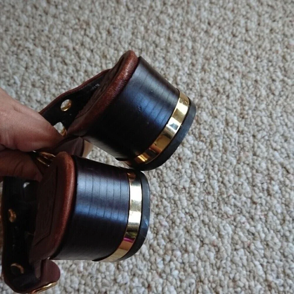 Tory Burch Leather Kathryn Grommet Sandals in brown size 7.5